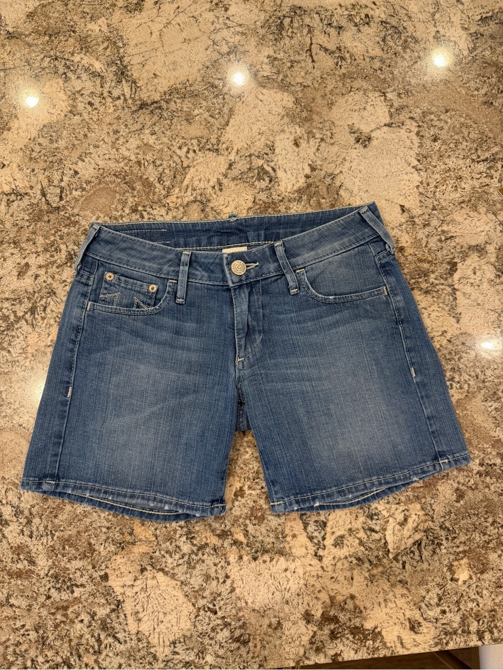 True Religion Women's Faded Blue Denim Shorts-Size 25